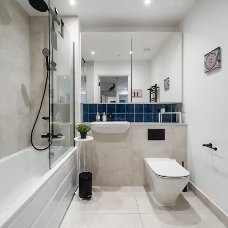 Impeccable Modern 2Br Apartment Peachy Stays London Exterior photo
